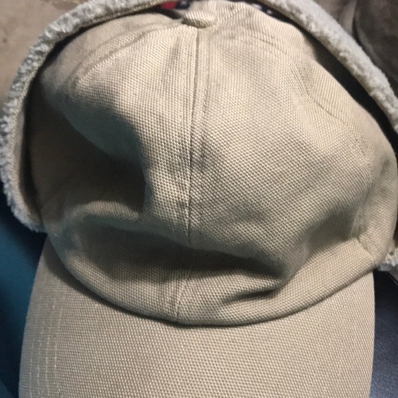 EUC . Converts DULUTH TRADING CO. TAN CAP W/ FLAPS - Picture 3 of 6